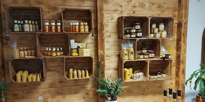 Händler - Produkt-Kategorie: Lebensmittel und Getränke - Koppl (Koppl) - Imkerei Bienenmax