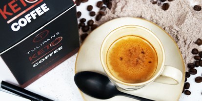 Händler - Produkt-Kategorie: Kaffee und Tee - Mödling - Keto Coffee Serviervorschlag - TULIPANS - Keto Lebensmittel