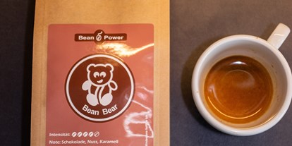 Händler - Unternehmens-Kategorie: Einzelhandel - Bean Bear // Espresso
100 % Arabica aus Nicaragua
Fair und Direkt gehandelt - Bean Power - Coffee and more