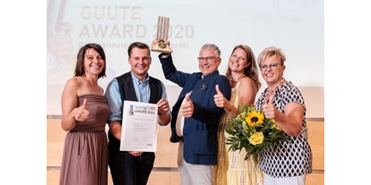 Händler - Zahlungsmöglichkeiten: Kreditkarte - Linz Linz stadt - GUUTE Award Verleihung 2020! - YES 1 GmbH
