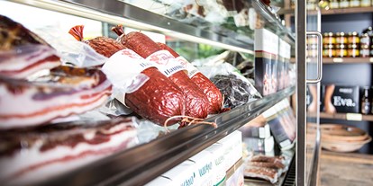 Händler - überwiegend selbstgemachte Produkte - Auberg (Aich) - veredelte Fleisch- und Wurstwaren - Heimatgold Schladming