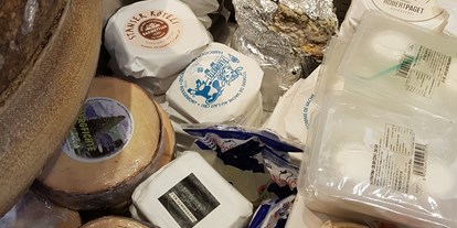 Händler - Produkt-Kategorie: Agrargüter - Hagenbrunn - Vorallem Schweizer Rohmilchkäse, aber auch ein wenig englische Weichkäse - Der Schweizer - feine Käse