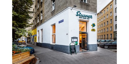 Händler - Unternehmens-Kategorie: Gastronomie - Wien-Stadt 5 Minuten Gehweg von der U3 Station Neubagasse - Eingang - Roland Soyka