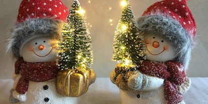 Händler - bevorzugter Kontakt: per E-Mail (Anfrage) - Aderklaa - Schneemann mit Weihnachtsbaum - Weihnachtsdiskont