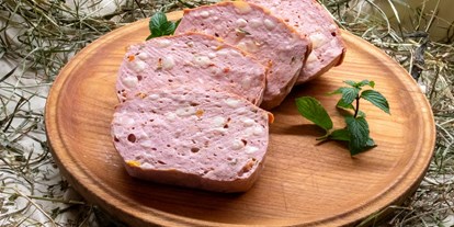 Händler - überwiegend regionale Produkte - Vomperberg - pikanter Fleischkäse - Schafzuchtbetrieb Maurer