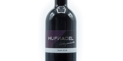 Händler - Produktion vollständig in Österreich - Neckenmarkt - Weinflasche Weingut Hufnagel - Weingut HUFNAGEL