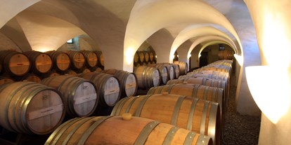 Händler - Mindestbestellwert für Lieferung - Langer Keller im Weingut - Weingut Winkler-Hermaden