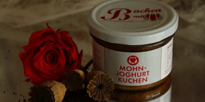 Händler - Produktion vollständig in Österreich - Österreich - Mohn Joghurt Kuchen
sehr luftig und leicht - Backen mit Herz e.U.