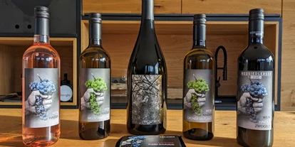 Händler - überwiegend selbstgemachte Produkte - Weiden am See - Wein Haider