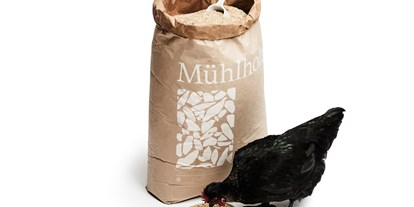 Händler - Produkt-Kategorie: Agrargüter - Arnreit - Mühlholz. Handwerk Huhn und Hingabe.