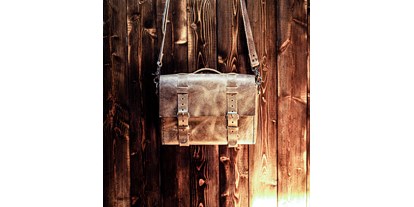 Händler - Art der erstellten Produkte: Kunst - Großhöflein - SHINBORU Taschen aus hochwertigem Leder sind handgefertigt für die Ewigkeit.  - SHINBORU Ledermanufaktur
