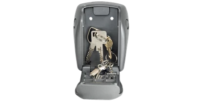 Händler - Zahlungsmöglichkeiten: Sofortüberweisung - Lanzendorf (Lanzendorf) - Master Lock Schlüsselbox für kontaktlose Schlüsselübergabe - Klaus Madzar | schlüsselbox.at