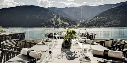 Händler - Speisen im Angebot: regionale Gerichte - Salzburg - Terrasse SEENSUCHT - Restaurant am See - SEENSUCHT - Restaurant am See