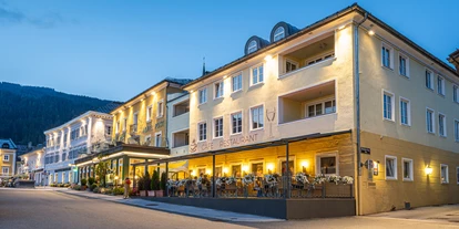 Händler - österreichische Herkunft bei: Eiern - Dorf (Pfarrwerfen) - Sommeransicht Hotel - Posthotel Radstadt