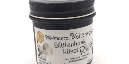 Händler - Bio-Zertifiziert - PLZ 6372 (Österreich) - Bio Blütenhonig trifft ROSE "Black Edition" 240g von Bio-Imkerei Blütenstaub
