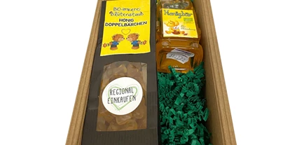 Händler - Lebensmittel und Getränke: Honig - Kauns - Ostergeschenkkarton Honig für kleinen Schleckermäulchen von Bio-Imkerei Blütenstaub