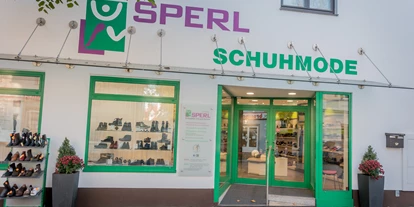 Händler - Zahlungsmöglichkeiten: auf Rechnung - Leppersdorf - Außenansicht - Schuhmode Sperl