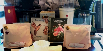 Händler - überwiegend Fairtrade Produkte - Hinterbuch (Perwang am Grabensee) - Kaffee-Alchemie