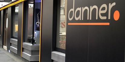 Händler - Zahlungsmöglichkeiten: Bar - Hasenufer - Musikhaus Danner in Linz! - Danner Musikinstrumente