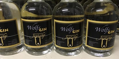 Händler - Art der Abholung: kontaktlose Übergabe - Wolfsberg Wolfsberg - Gin mit Zitrone - Edelbrennerei Jantschgi 