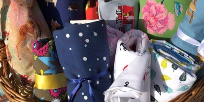 Händler - Produkt-Kategorie: Kleidung und Textil - Weidach (Vorchdorf) - Kinderstretschstoffe verschiedene Muster  - Ernestine Mittermayr -Runge 
