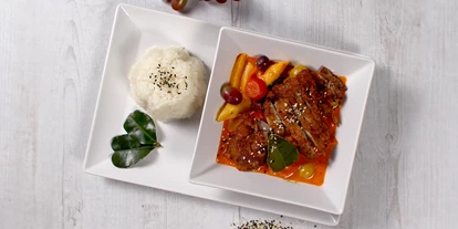 Händler - Unternehmens-Kategorie: Gastronomie - Hochscharten - Gäng Ped Yang gegrilltes Entenfilet mit rotem Curry - Thaihaus Som