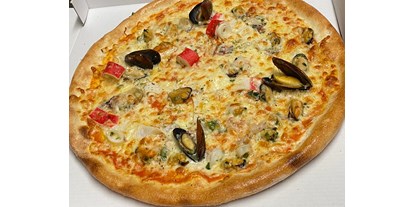 Händler - überwiegend selbstgemachte Produkte - Magetsham - Pizza Marinara oder Pizza Frutti di Mare  - Kirchenwirt