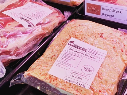 Händler - überwiegend regionale Produkte - Stockach (Perwang am Grabensee) - Dry Aged Steaks in der Dorfmetzgerei - Dorfmetzgerei Helmut KARL