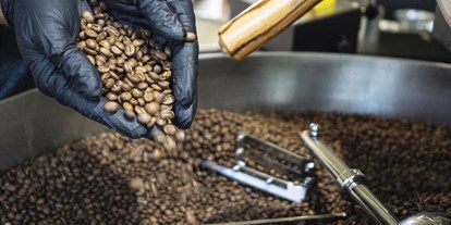 Händler - überwiegend regionale Produkte - Hochfilzen - Da Salzburger Kaffeehandwerk & Bio Tee