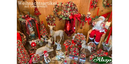 Händler - Produkt-Kategorie: Möbel und Deko - Kirchberg (Eugendorf) - Weihnachtsartikel mit Gewürzduft - Rasp Salzburg - Gewürzgebinde Hochzeitsanstecker Kunstblumen