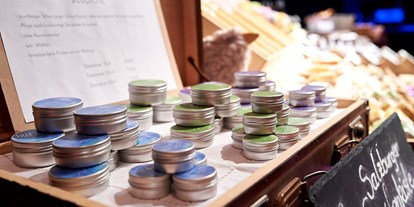 Händler - überwiegend selbstgemachte Produkte - Salzkammergut - Deocremen - Tiegel in 2 Größen - Salzburger Seifenkiste