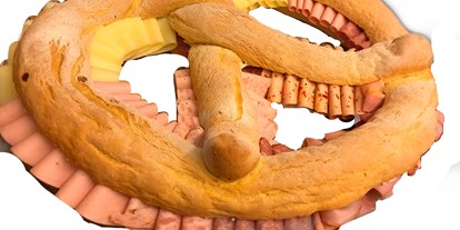 Händler - überwiegend selbstgemachte Produkte - Schattau (Rußbach am Paß Gschütt) - Partybrezel für bis zu 12 Personen - Bäckerei Andexlinger 