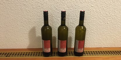 Händler - überwiegend selbstgemachte Produkte - Oberzögersdorf - Weinbau Landrichter u. Pfeiffer
