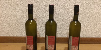 Händler - überwiegend regionale Produkte - PLZ 2003 (Österreich) - Weinbau Landrichter u. Pfeiffer