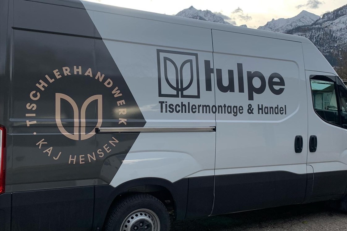 Unternehmen: Montagebus - Tulpe Tischlermontage & Möbelhandel