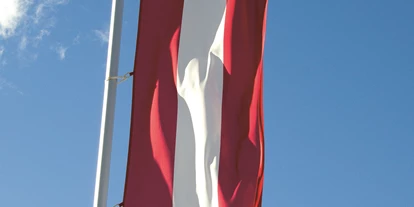 Händler - PLZ 5753 (Österreich) - Österreich- Fahne  - Fahnen-Gärtner GmbH