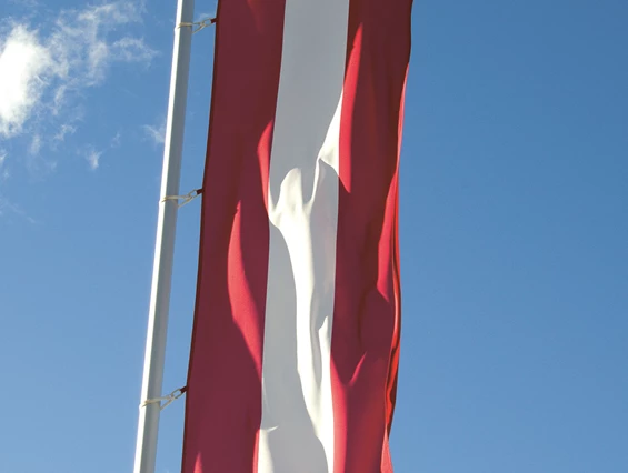 Unternehmen: Österreich- Fahne  - Fahnen-Gärtner GmbH