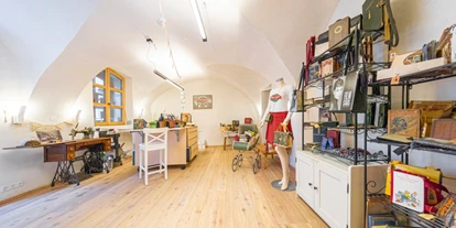 Händler - überwiegend regionale Produkte - Traunviertel - Im Atelier von Bernanderl Upcycling im Stadtteil Wehrgraben in Steyr - Bernanderl Upcycling