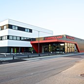Unternehmen - Unser Fachhandelsgeschäft in Mattighofen. - Elektroland GmbH