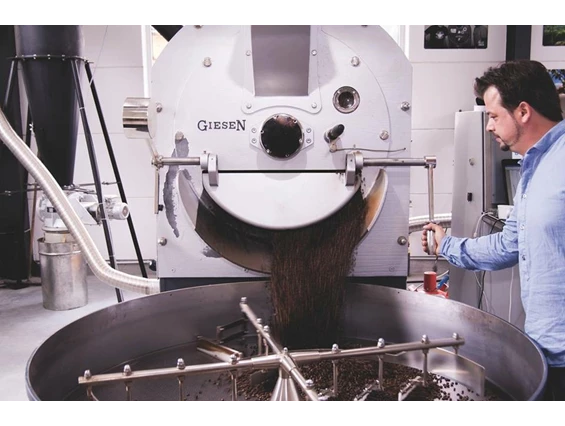 Unternehmen: Unsere Kaffees sind organisch angebaut und »Cup of Excellence« prämiert, sowie direkt und fair gehandelt. 
Aber wir können nicht nur Kaffee – probier doch mal unseren bio Chai Latte, bio Matcha Latte oder unseren barista’s Kaukau.  - Barista’s Kaffee