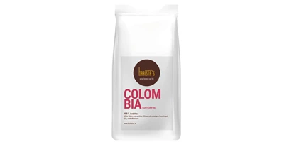 Händler - Feldkirchen bei Graz - 100 % Arabica, Milde Säure und schöner Körper mit nussigem Geschmack (CO2-entkoffeiniert, deshalb auch für Schwangere geeignet)
geeignet für Siebträgermaschinen und Vollautomaten . Auf Wunsch verschicken wir auch gemahlen! - Barista’s Kaffee