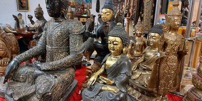 Händler - Bezirk Bregenz - Buddhas aus Thailand, Burma, Laos, Tibet und Nepal. Rattanakosin Buddha, Chiang Sen, Shan Buddhas, Tara, Ganesha, Avalokiteshwara - Vitanova Schlafsysteme