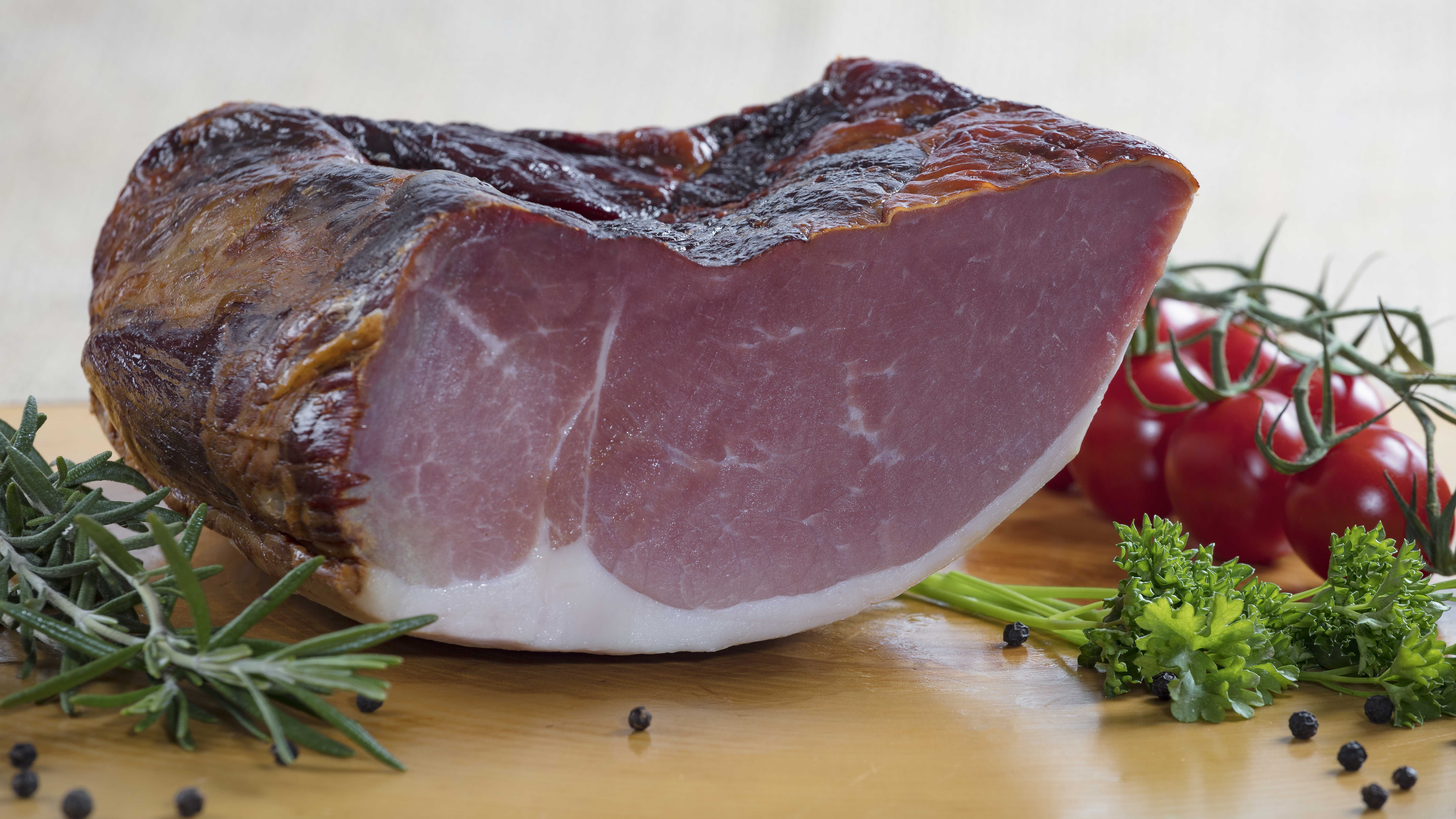 Feichti´s Bauernspeck GmbH. Produkt-Beispiele Schinken