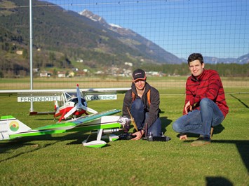 Modellflugschule Glocknerhof Produkt-Beispiele Flugkurs: Segelflug/Motorflug Intensiv