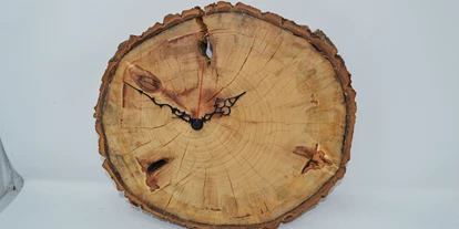 Händler - PLZ 7400 (Österreich) - Holz Wanduhr aus Pappel - Huizbirn