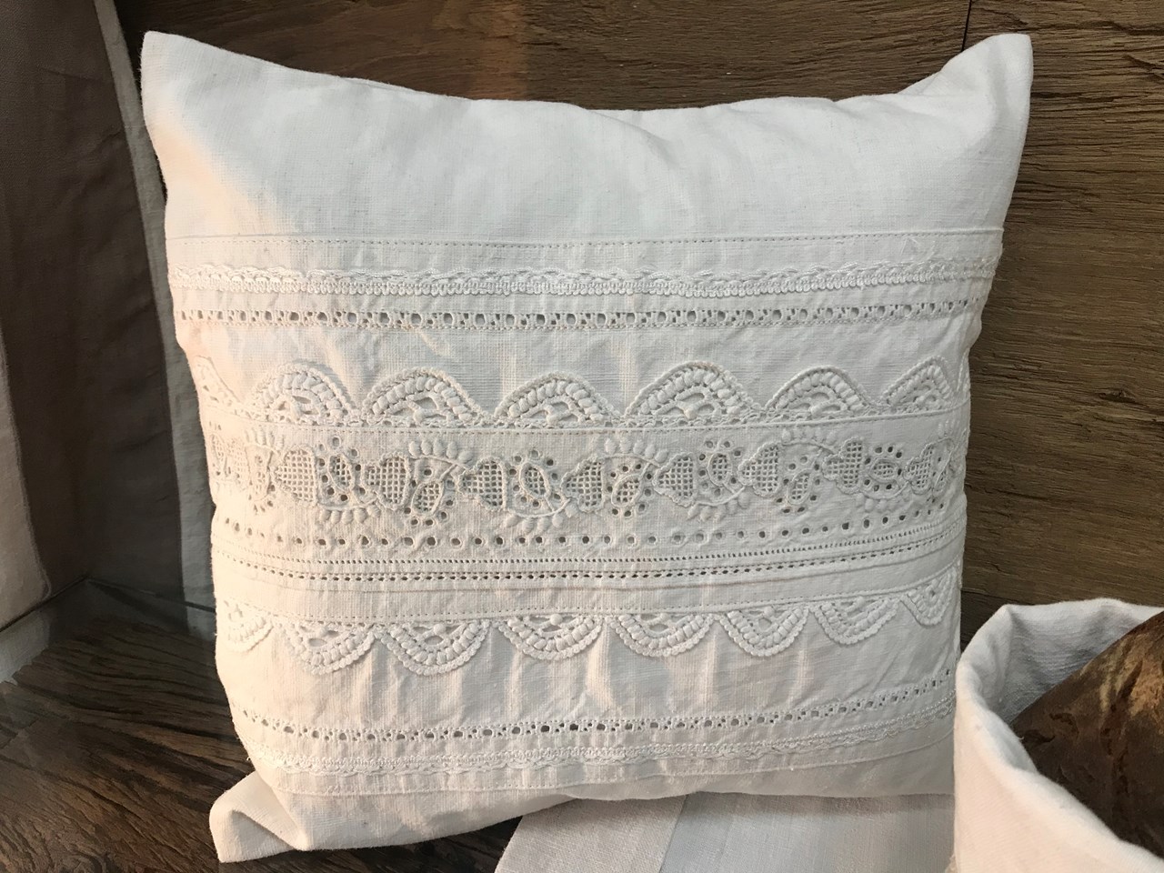 WOHNfühlen Elisabeth Wieder-Enderle Produkt-Beispiele Leinenkissenhülle