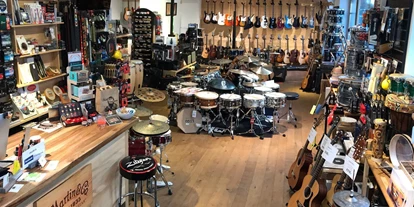 Händler - Ludesch - zusammenklang - das Geschäft für Musikinstrumente in Feldkirch - zusammenklang Musikinstrumente