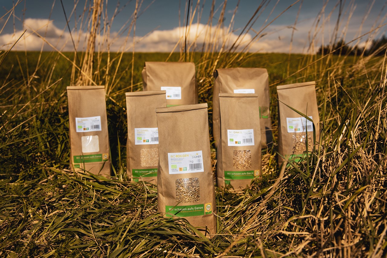 Biohof Zauner Produkt-Beispiele Bio-Getreide und Bio-Getreideprodukte