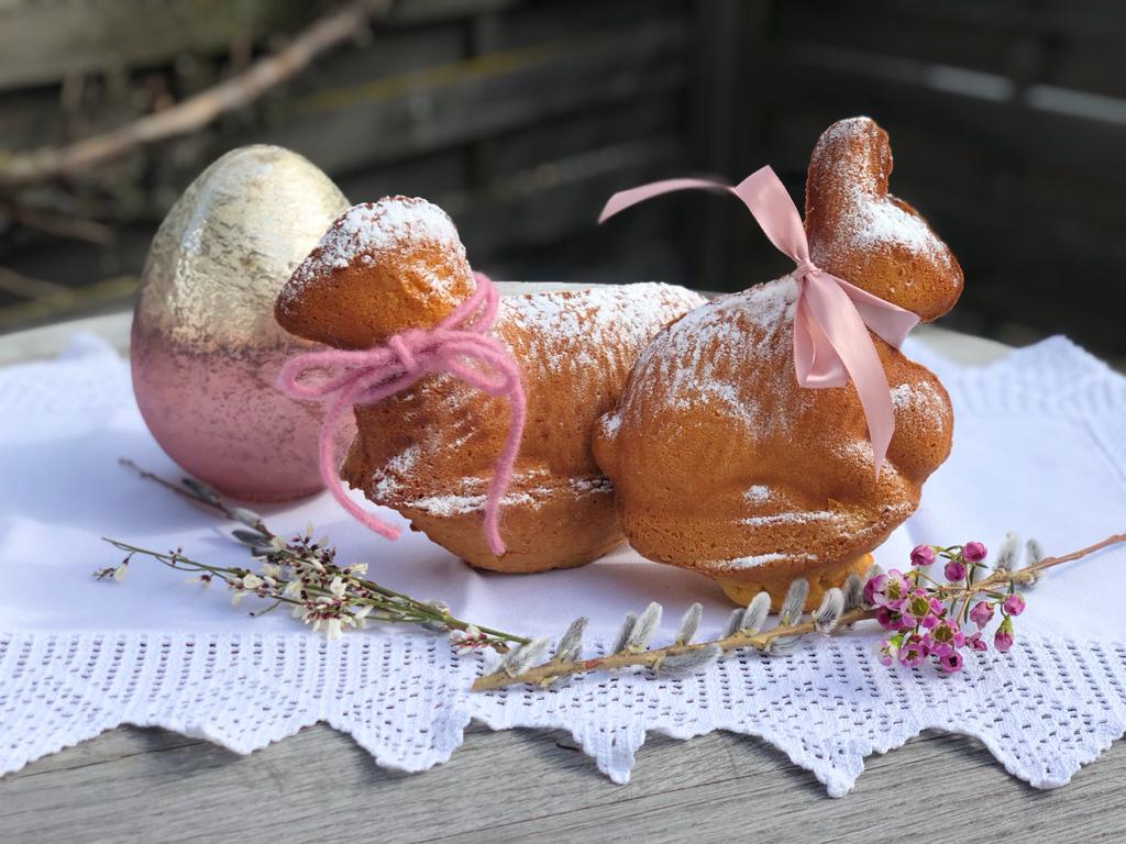 Händler - Hüttschlag - Osterlamm und Osterhase aus Sandmasse - Die Tortenmacherin e. U.