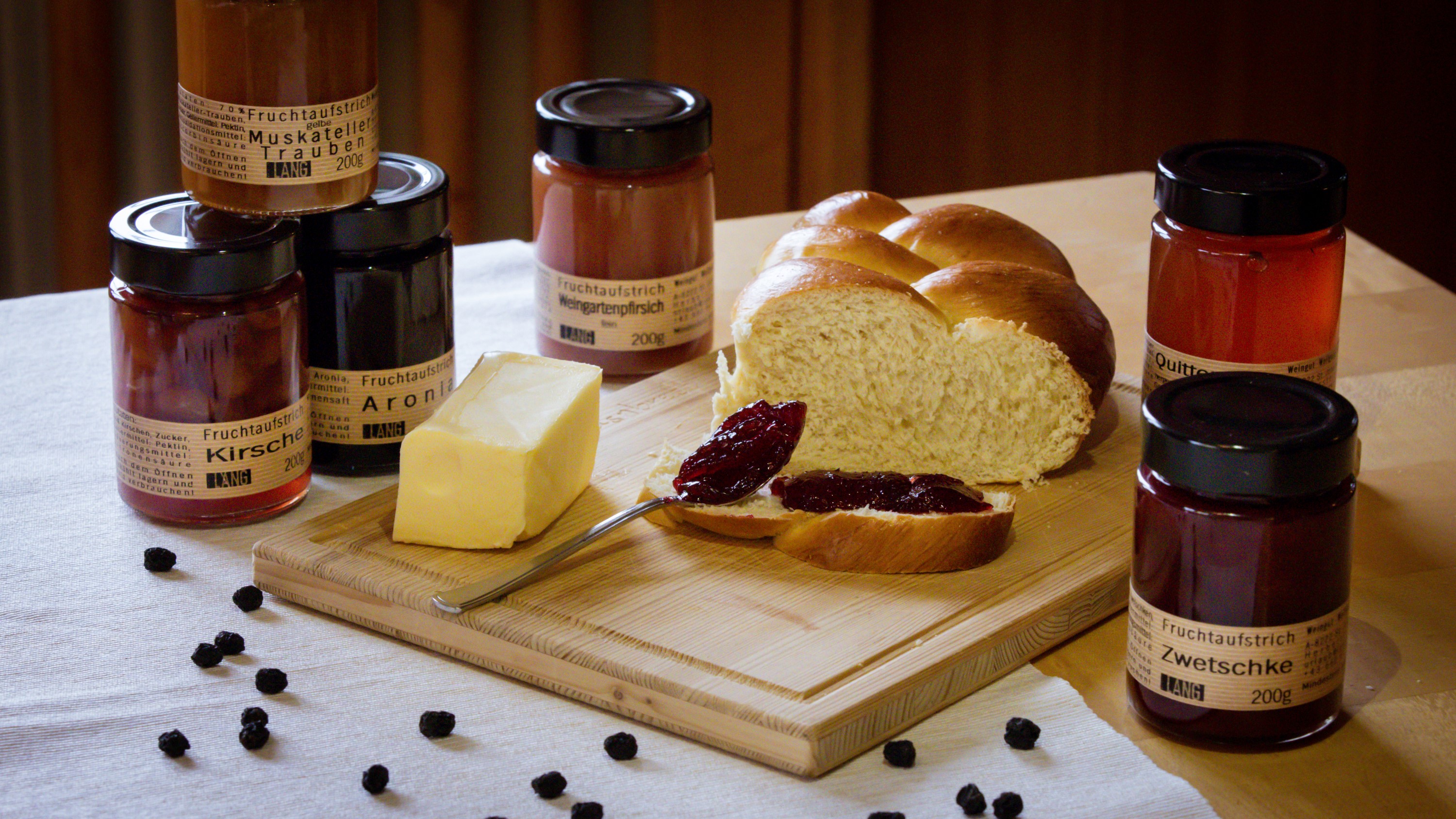 Weingut Wolfgang Lang Produkt-Beispiele Marmeladen und Honig